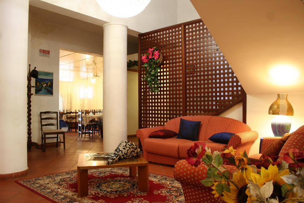 Hotel 5 Terre Nel Sole เดวามารีนา ภายนอก รูปภาพ